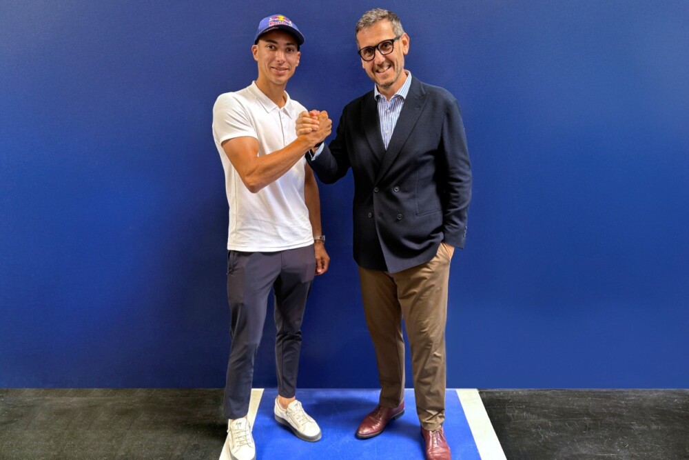 MotoGP: Toprak Razgatlioglu assina com a Prima Pramac Yamaha thumbnail