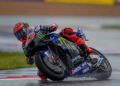 MotoGP: Fabio Quartararo como peixe na água no piso molhado de Brno