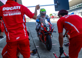 EWC, 8h Suzuka, após 3h30: Problemas para a YART, BMW e Ducati