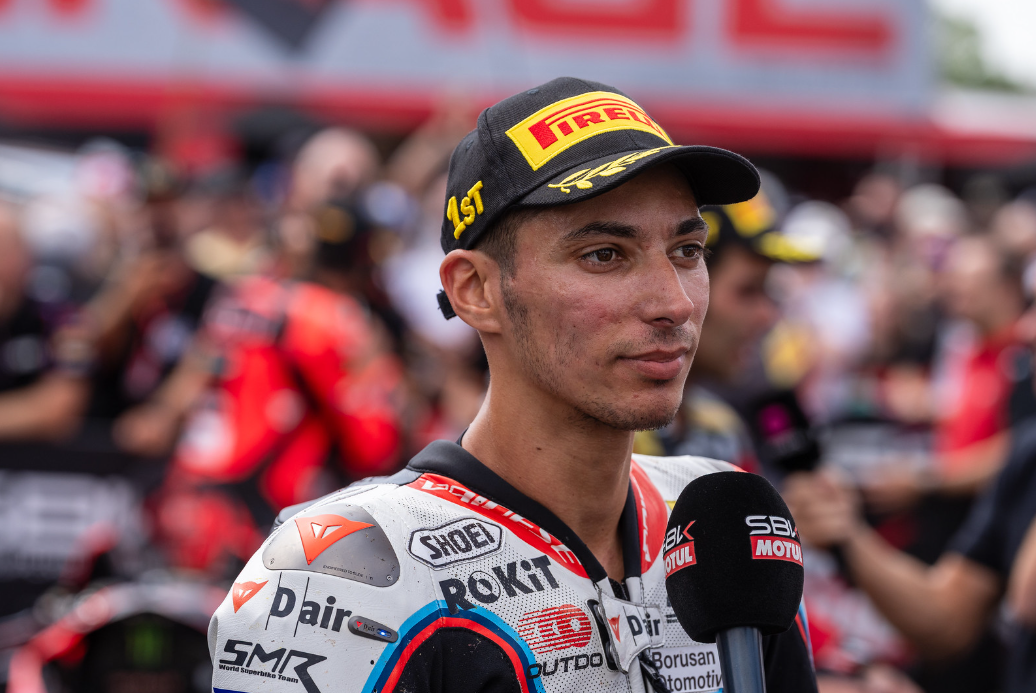 MotoGP: Reveladas dificuldades que podem afetar Toprak Razgatlioglu em 2026 thumbnail