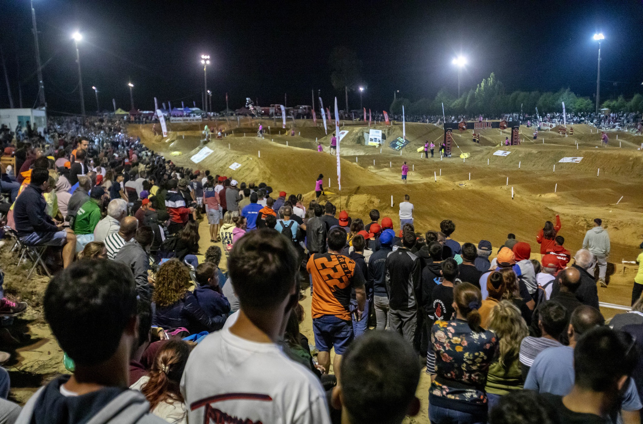 CN Supercross: Clássica da Poutena em dose dupla thumbnail