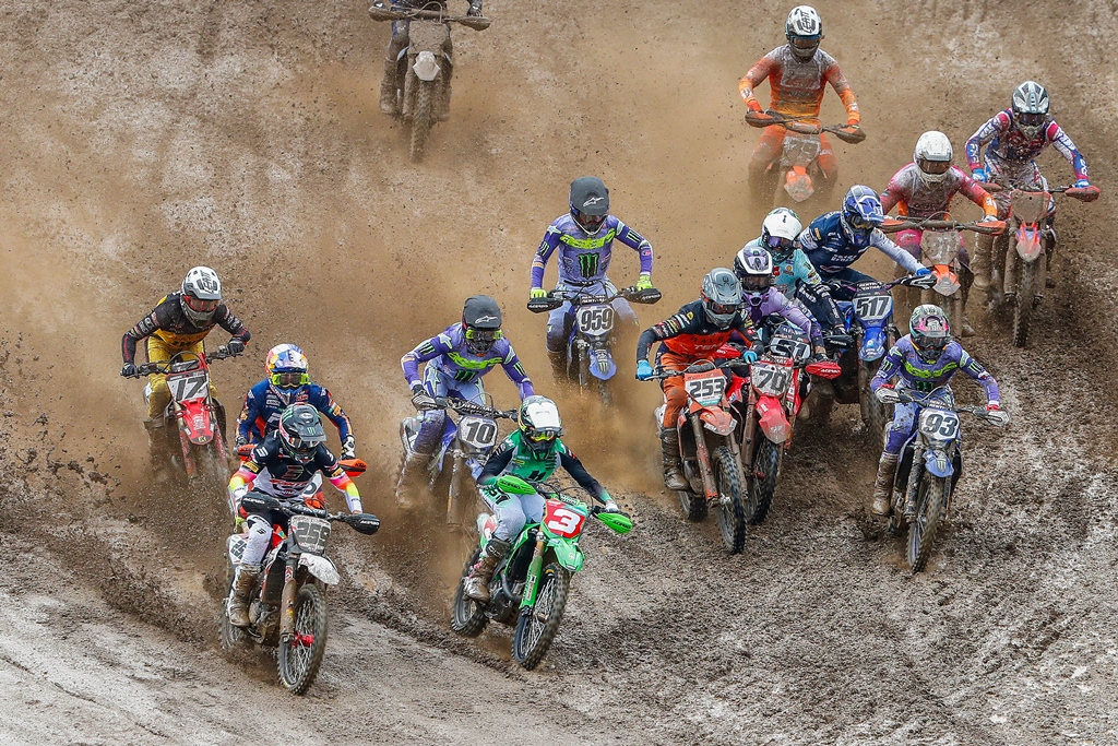 MXGP: Tira-teimas esperado no Grande Prémio da Flandres thumbnail